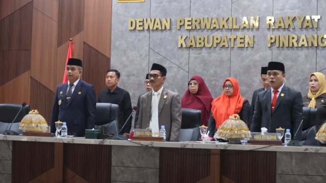Rapat paripurna DPRD Pinrang.