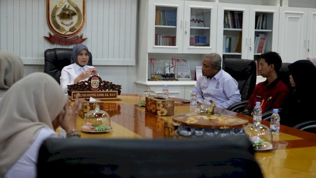 Wakil Wali Kota Makassar, Aliyah Mustika Ilham, menerima audiensi bersama Balai Penyelenggara Jaminan Produk Halal (PJPH) Provinsi Sulawesi Selatan.