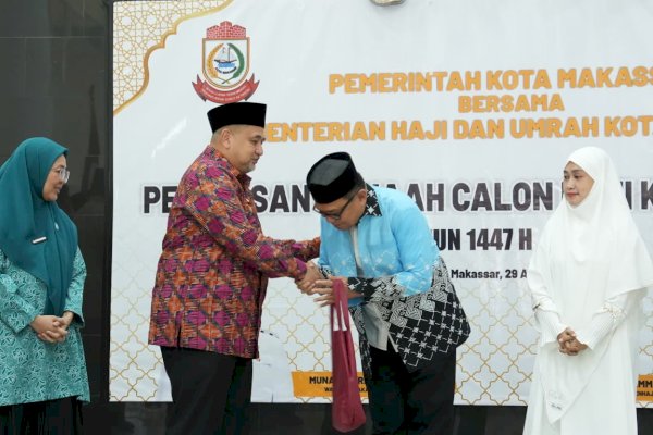 Lepas JCH Makassar, Munafri: Haji Bukan Tamasya, Fokus Ibadah dan Jaga Kesehatan
