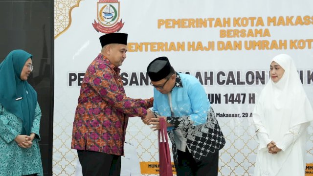 Wali Kota Makassar, Munafri Arifuddin, menitipkan pesan sekaligus kepada Jemaah Calon Haji (JCH) Kota Makassar.