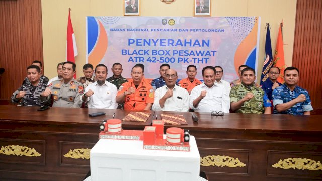 Pemprov Sulsel Raih Penghargaan Tanggap Bencana Nasional.