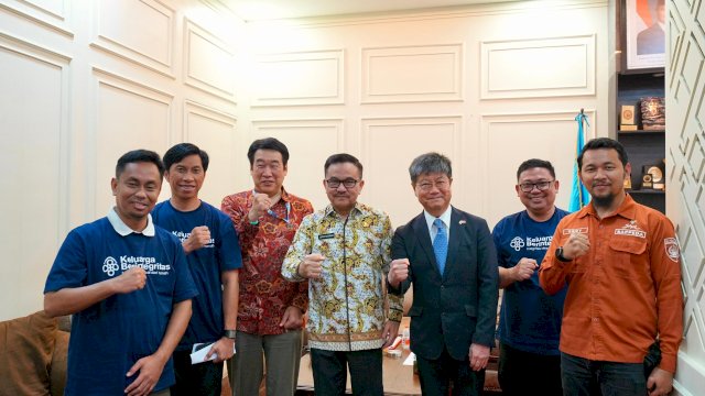 Sekda Sulsel, Jufri Rahman, menerima kunjungan Kepala Kantor Konsuler Jepang di Makassar, Mr. Ohashi Koichi.
