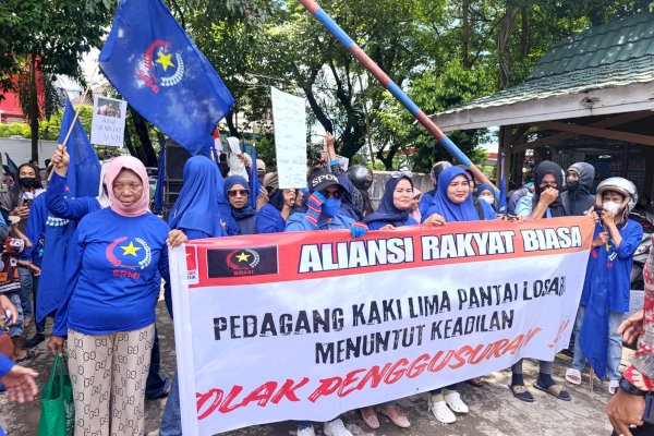DPRD Makassar Tegaskan PKL Losari Tak Digusur, Hanya Ditata