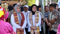 Andi Irma Dampingi Wagub Fatmawati Rusdi dalam Kegiatan Pemberdayaan dan Pesta Panen di Pinrang