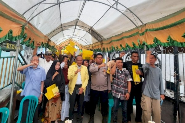 Pengawasan APBD Sulsel, Kadir Halid Serap Aspirasi Warga Lariang Bangi soal Drainase