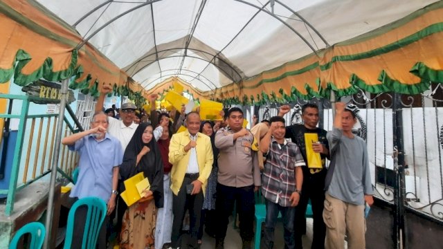 Pengawasan APBD Sulsel, Kadir Halid Serap Aspirasi Warga Lariang Bangi soal Drainase