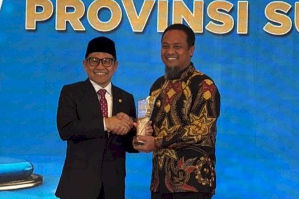 Gubernur Sulsel Terima Penghargaan Nasional, Bukti Nyata Keberhasilan Program Multiyears