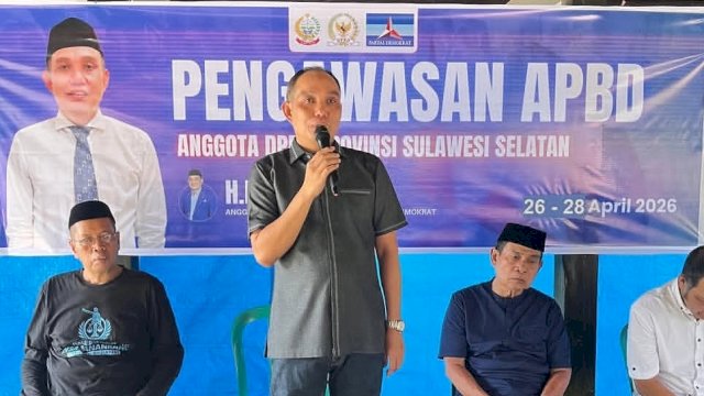 Anggota DPRD Sulsel dari Fraksi Demokrat, Muhtadin, saat melaksanakan kegiatan Pengawasan APBD Sulsel di Kabupaten Pinrang.