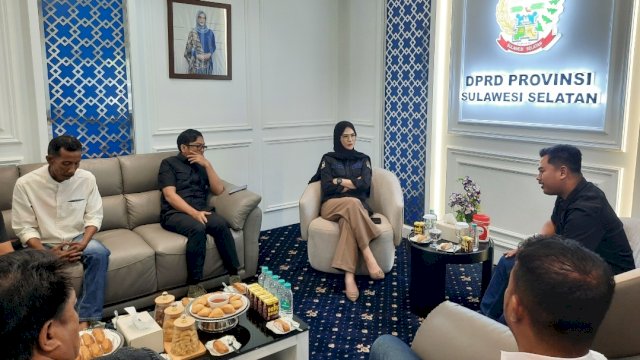 Ketua DPRD Sulsel, Andi Rachmatika Dewi, bersama Wakil Ketua Fauzi Andi Wawo menerima audiensi Federasi Serikat Pekerja Maritim Indonesia.