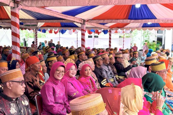 Pemkab Luwu Timur Hadiri Puncak Hari Jadi Bone ke-696