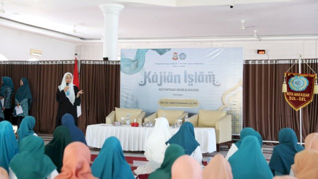 Lewat Kajian Islam, Melinda Aksa Ajak Pengurus PKK Aktifkan Kelompok Pemandi Jenazah