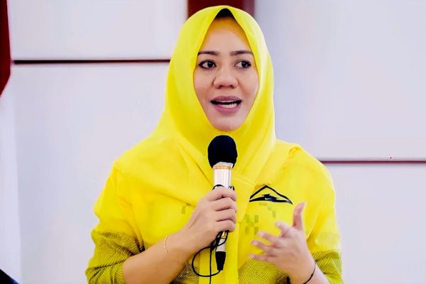 Selamat! Tiga Periode Alien Mus Dipercaya Pimpin Partai Golkar di Maluku Utara