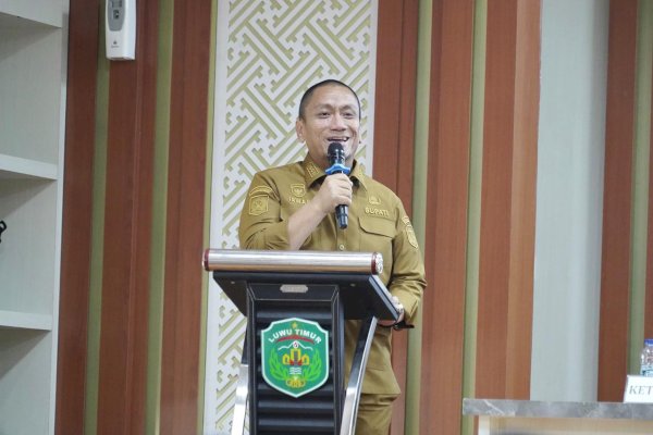 Jelang Panen Raya, Bupati Lutim Irwan Bachri Syam Kawal Harga Gabah Agar Petani Tak Dirugikan