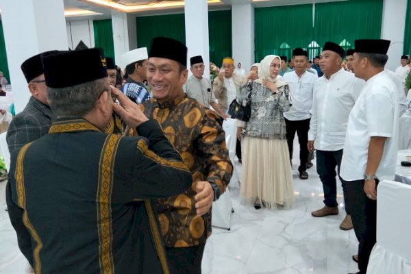 Hampir 10 Ribu Anak Terima Beasiswa, Bupati Lutim Perkuat Program Unggulan