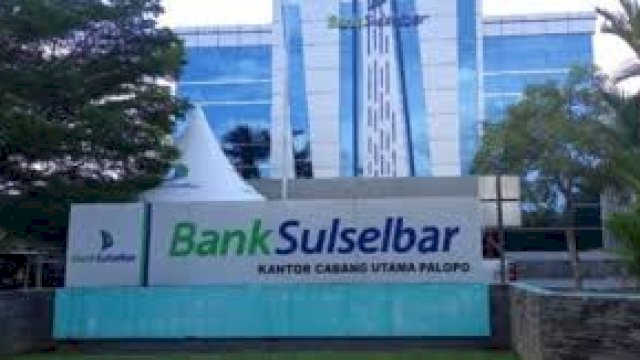 Laba Bank Sulselbar Terkontraksi 19,95 Persen Jadi Rp571,28 Miliar di 2025