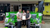 Dukung Pelayanan Pasar, Bank Sulselbar Serahkan Motor CSR ke Perumda Makassar