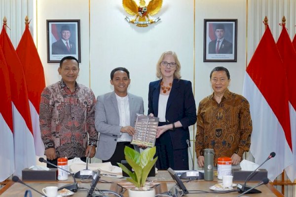 Bertemu Presiden Ford Foundation, Menhut Bahas Percepatan Penetapan 1,4 Juta Ha Hutan Adat