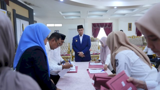 Pangkep Gandeng Bank Sulselbar Terapkan Kartu Kredit Pemerintah