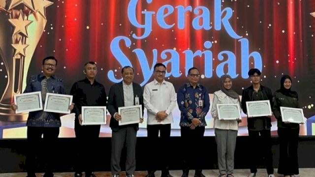 Bank Sulselbar Sabet Penghargaan Konten Terviral dan Literasi Syariah Tersmasif