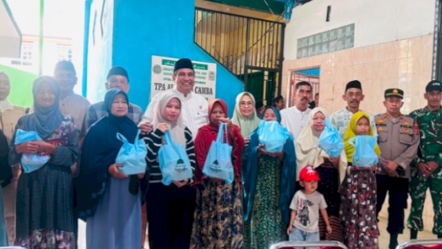 Pemkab Maros Salurkan Daging Kurban Bantuan Presiden RI ke Warga Camba