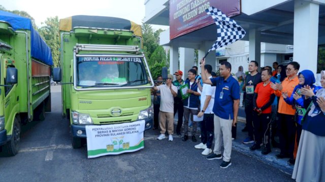 45.691 Warga Pangkep Terima Bantuan Pangan Beras dan Minyak Goreng