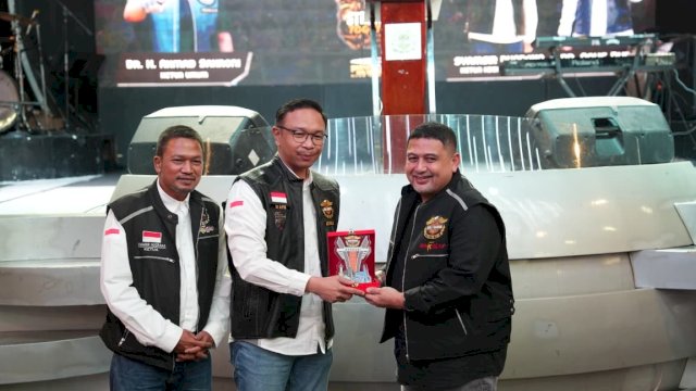 Pelantikan HDCI, Appi Tawarkan Makassar sebagai Pusat Touring Nasional di Sulawesi