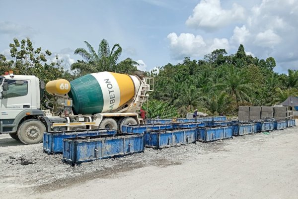 Kalla Beton Suplai Precast U-Ditch untuk Paket Pembangunan Embung KIPP 1B di IKN