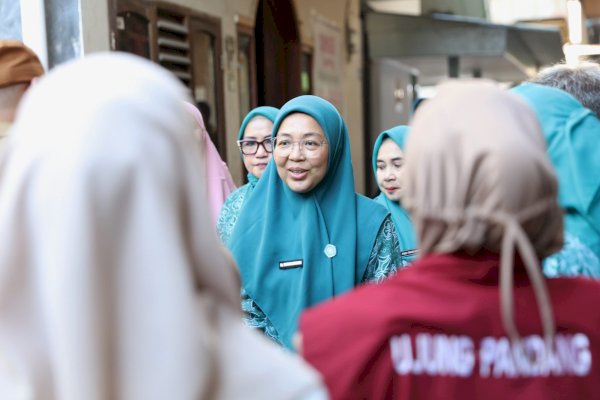Melinda Aksa Tinjau Kebun Aku Hatinya PKK di Ujung Pandang, Dorong Kemandirian Pangan Keluarga
