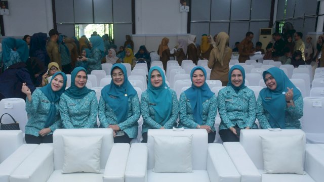 Komitmen Lindungi Anak, Ketua TP PKK Lutim Ikut Monev Imunisasi di Gowa