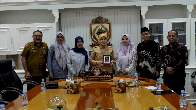 Wakil Wali Kota Makassar, Aliyah Mustika Ilham menerima audiensi bersama Perpustakaan Universitas Hasanuddin.