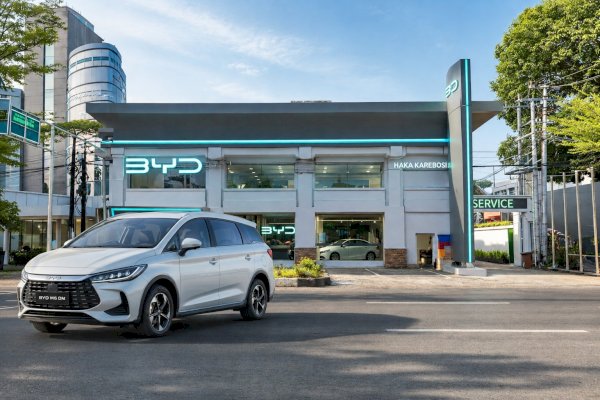 Saatnya Punya BYD M6 DM, MPV Hybrid Irit 65 Km/Liter Kini Sudah Bisa Dipesan di Seluruh Jaringan Haka Auto