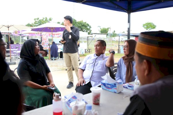 “Anak Tidak Boleh Putus Sekolah”, Janji Bupati Ibas Usai Dengarkan Tangis Seorang Ibu yang Tinggal di Lapak Jualan