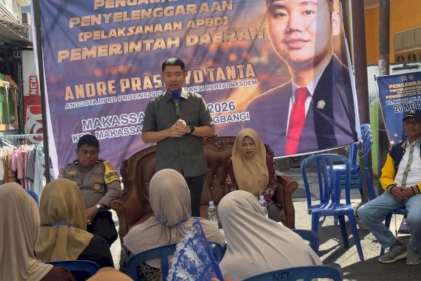 APT Sapa Warga Lariangbangi dalam Kegiatan Pengawasan APBD Sulsel, Warga Keluhkan Drainase