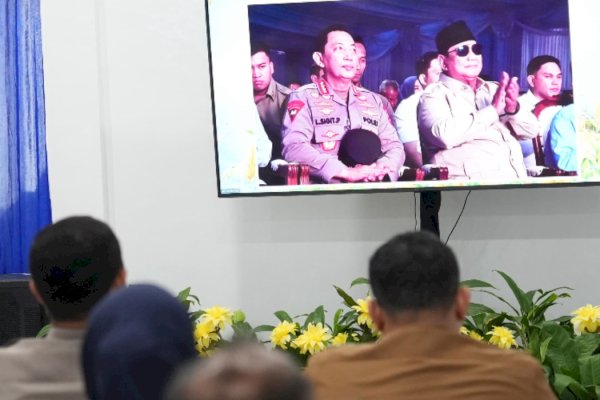 Wali Kota Makassar Ikuti Launching Daring 1.061 KKMP dan 166 SPPG Polri Oleh Presiden Prabowo