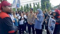 Ketua DPRD Sulsel Rachmatika Dewi “Cicu” Temui Massa Aksi May Day, Pastikan Aspirasi Ditindaklanjuti