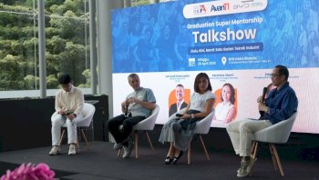 CEO BYD Haka Auto Hariyadi Kaimuddin Berbagi Kunci Sukses di Graduation Super Mentorship IATI ITB