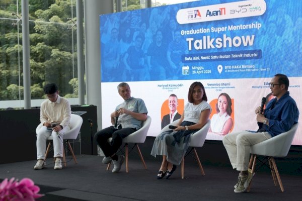 CEO BYD Haka Auto Hariyadi Kaimuddin Berbagi Kunci Sukses di Graduation Super Mentorship IATI ITB