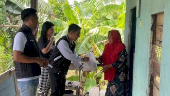Warga Berterima Kasih, PSI Pinrang Konsisten Hadir Lewat Jumat Berbagi