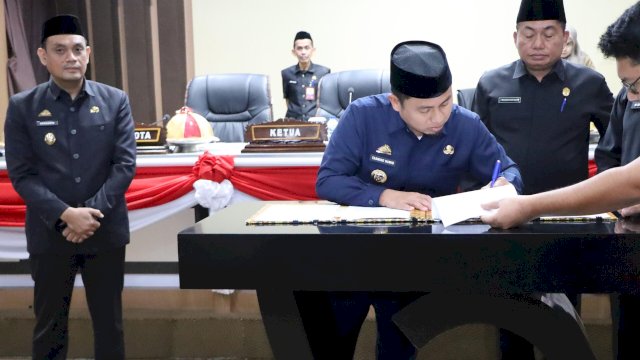 Dua Ranperda Disepakati, Pemkot Parepare Dorong Pertumbuhan Ekonomi dan Prestasi Olahraga