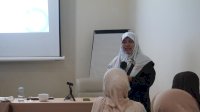 Siti Suwadah Rimang: Di Tengah Dunia yang Sibuk Scroll, Buku Masih Menyelamatkan Jiwa