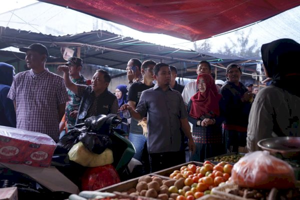Pastikan Harga Tetap Terkendali, Pemkot Parepare Sidak Sembako di Pasar Tradisional Lakessi