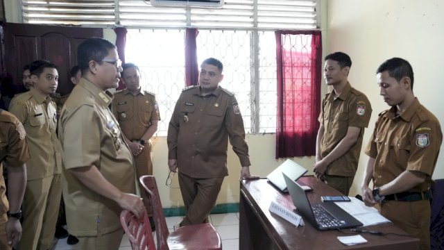 Permudah Akses Warga, Munafri Arifuddin Hadirkan Layanan Adminduk hingga Kelurahan