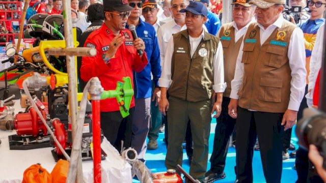 Menteri Kehutanan Raja Juli Antoni, menghadiri Apel Kesiapsiagaan Penanggulangan Karhutla Tahun 2026 Sumatera Selatan.