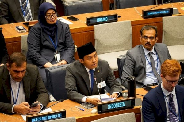 Menhut Sampaikan Keberhasilan Pengendalian Karhutla Indonesia di PBB, Waspadai Kemarau Panjang 2026