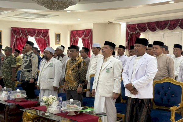Bupati Pangkep Yusran Lalogau Tegaskan Komitmen Pemkab Pangkep Perhatikan Imam Masjid