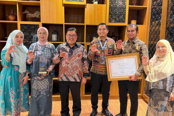 Takalar Raih Penghargaan Nasional Kemendikdasmen pada Hardiknas 2026