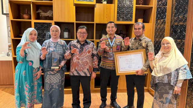 Takalar Raih Penghargaan Nasional Kemendikdasmen pada Hardiknas 2026
