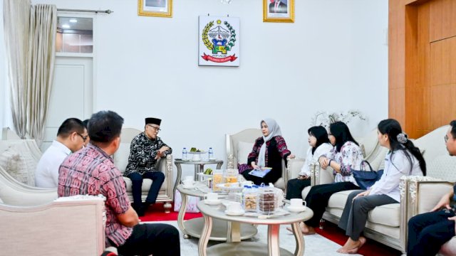 Wagub Sulsel Fatmawati Rusdi Beri Dukungan Kontingen Pesparawi Nasional XIV Menuju Manokwari.