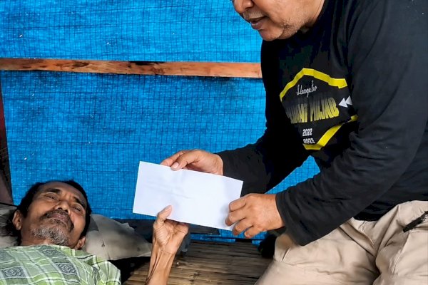 Tiga Tahun Lumpuh dan Tinggal di Gubuk, Dg Sangkala Dapat Bantuan dari Gubernur Andi Sudirman