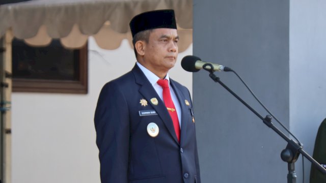 Wakil Bupati Pinrang Sudirman Bungi, S.IP., M.Si. bertindak selaku pembina upacara Hari Lahir Pancasila 2026.